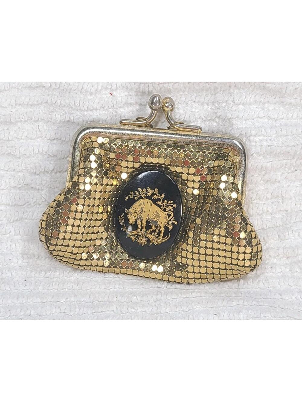 Vintage 50s Whiting & Davis Bull Coin Purse Ferdinand Gold Tone Mesh Logo Lining